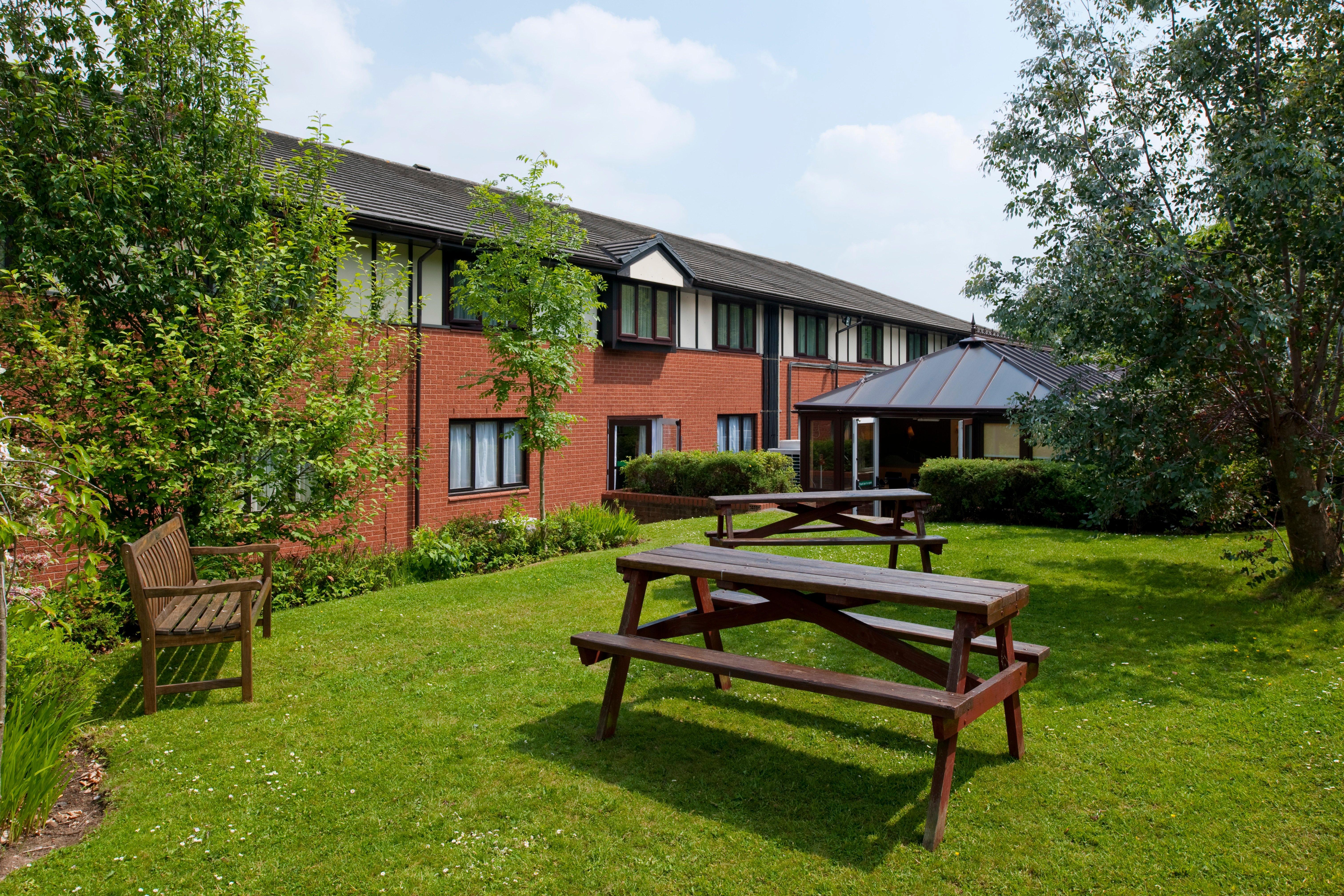 A55 Chester West By Ihg Hotel 3*