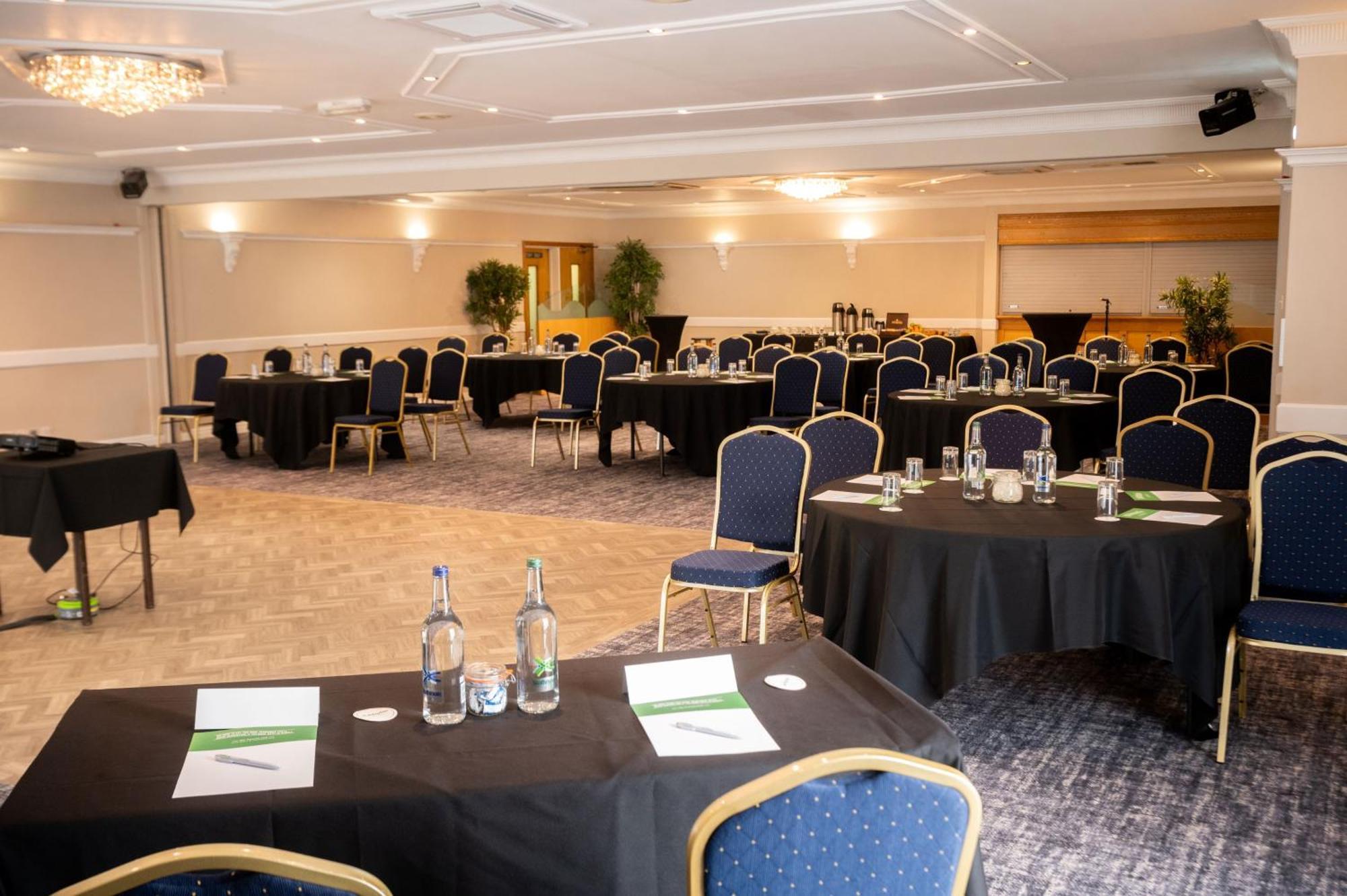 Отель A55 Chester West By Ihg Нортоп